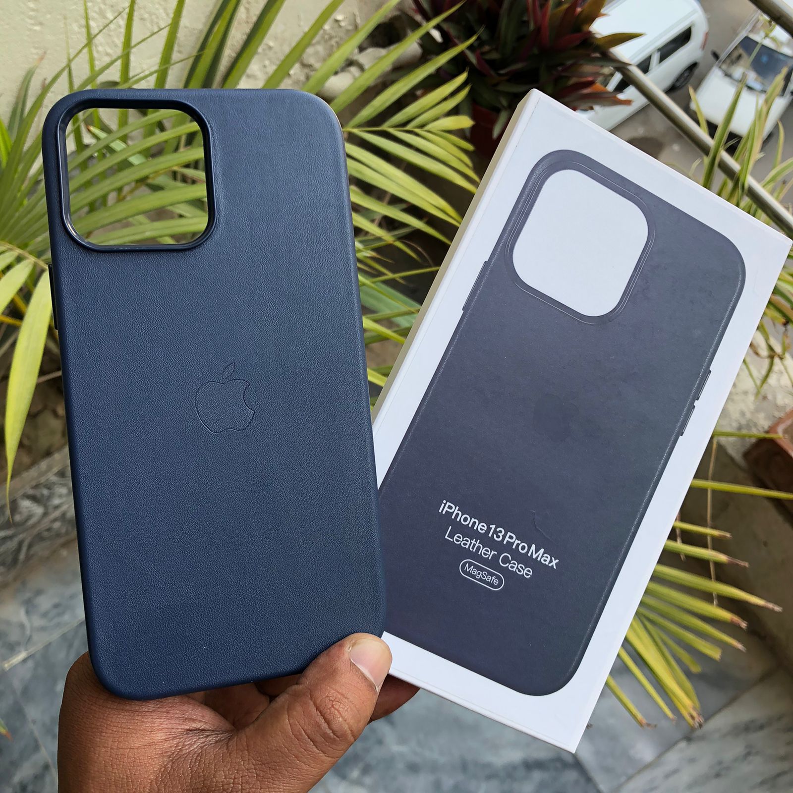 iPhone 11 Pro Max Official Leather Case