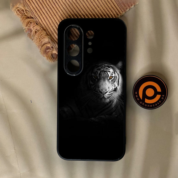 Tecno Camon 50 Pro 4G - Tiger Design 10 - Premium Metal Printed Soft Bumper Shock Proof Case