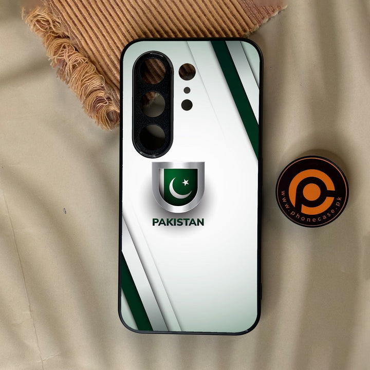 Tecno Camon 50 Ultra - Pakistani Flag Design 2 - Premium Metal Printed Soft Bumper Shock Proof Case