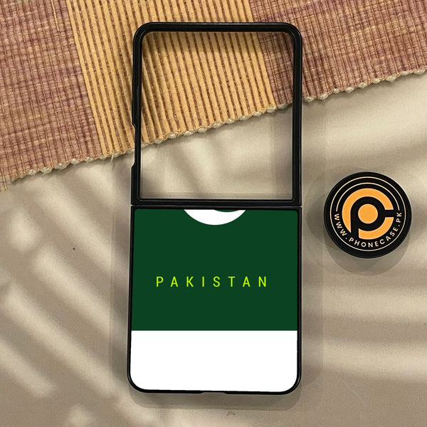 Samsung Galaxy Z Flip 8 - Pakistani Flag Design 5 - Premium Metal Printed Soft Bumper Shock Proof Case