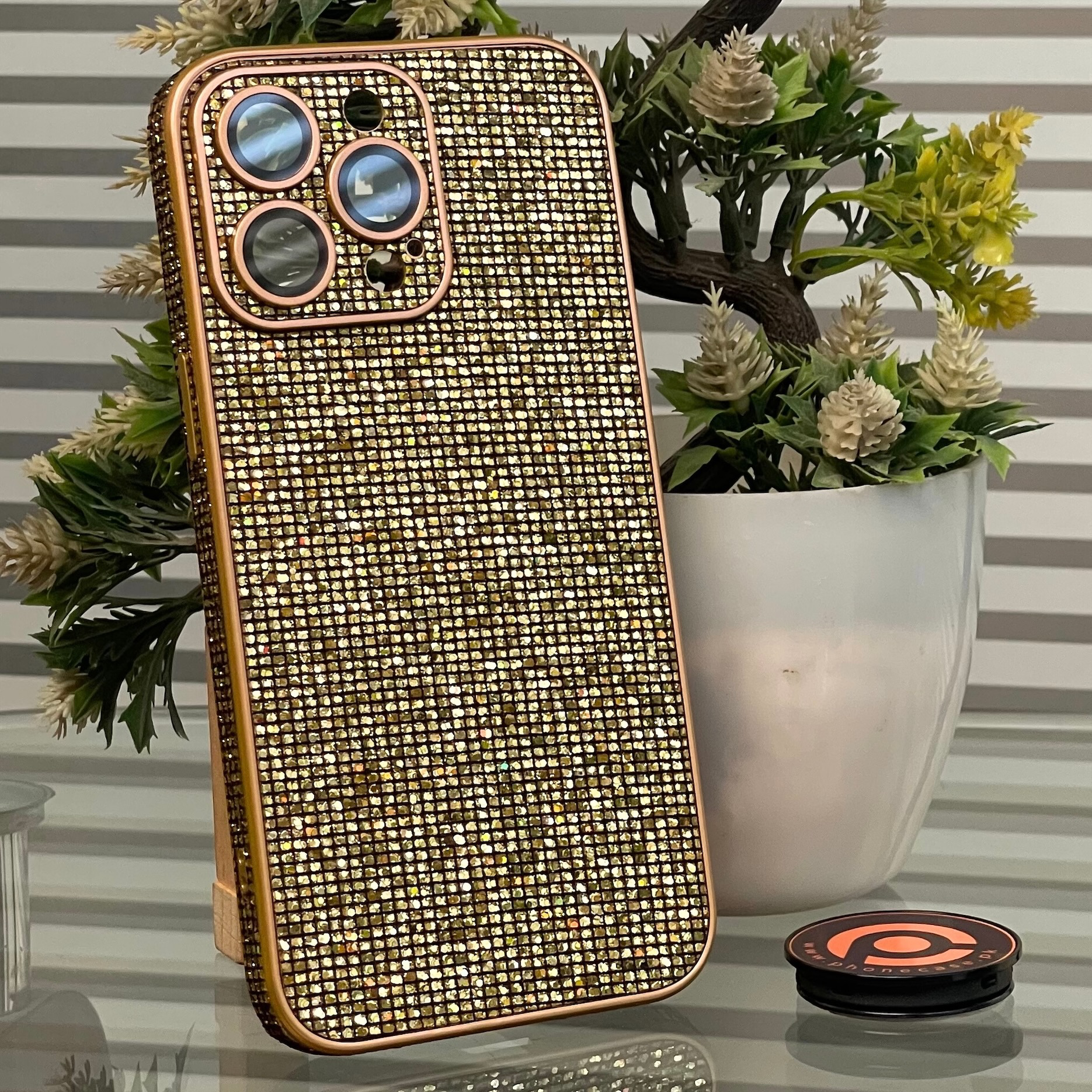 iPhone 15 Pro Max Diamond Glitter Case with Built-in Camera Lens Glass