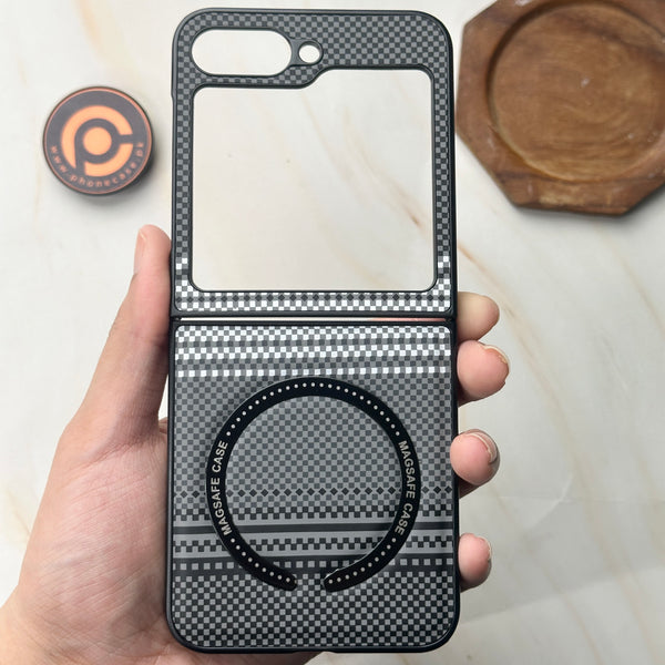 Samsung Galaxy Z Flip 6 - Premium Ultra Light Carbon Fiber Protective Cover