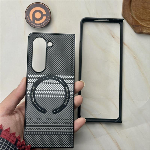 Samsung Galaxy Z Fold 5 - Premium Ultra Light Carbon Fiber Protective Cover