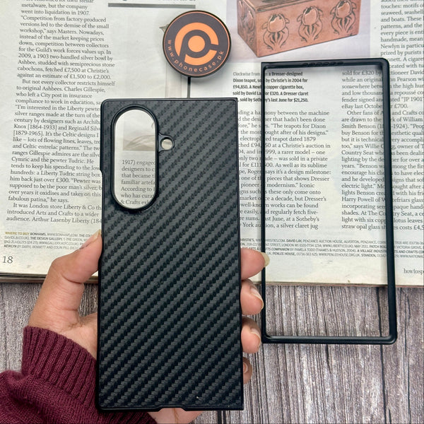 Samsung Galaxy Z Fold 7 - Premium Ultra Thin Carbon Fiber Pattern Case
