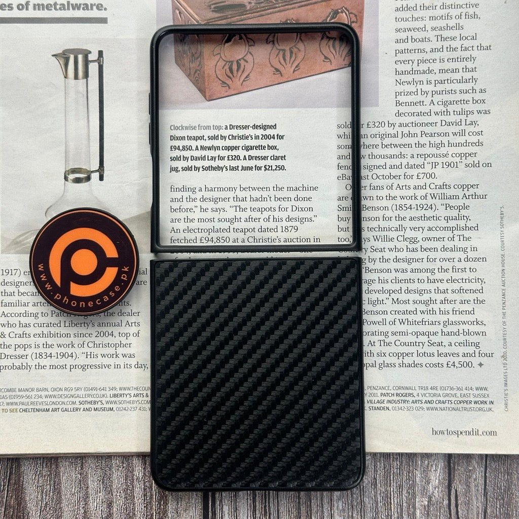 Samsung Galaxy Z Flip 7 - Premium Ultra Thin Carbon Fiber Pattern Case