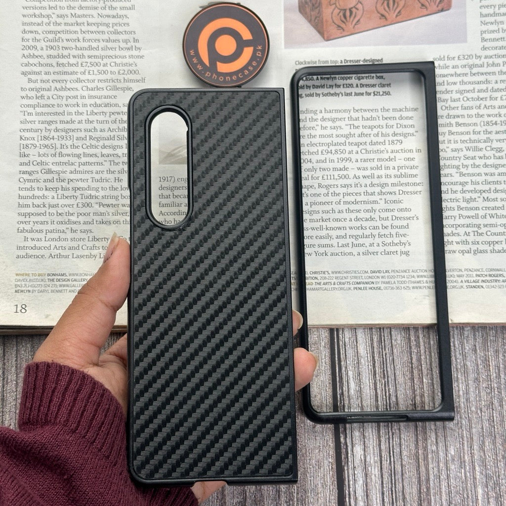 Samsung Galaxy Z Fold 3 - Premium Ultra Thin Carbon Fiber Pattern Case
