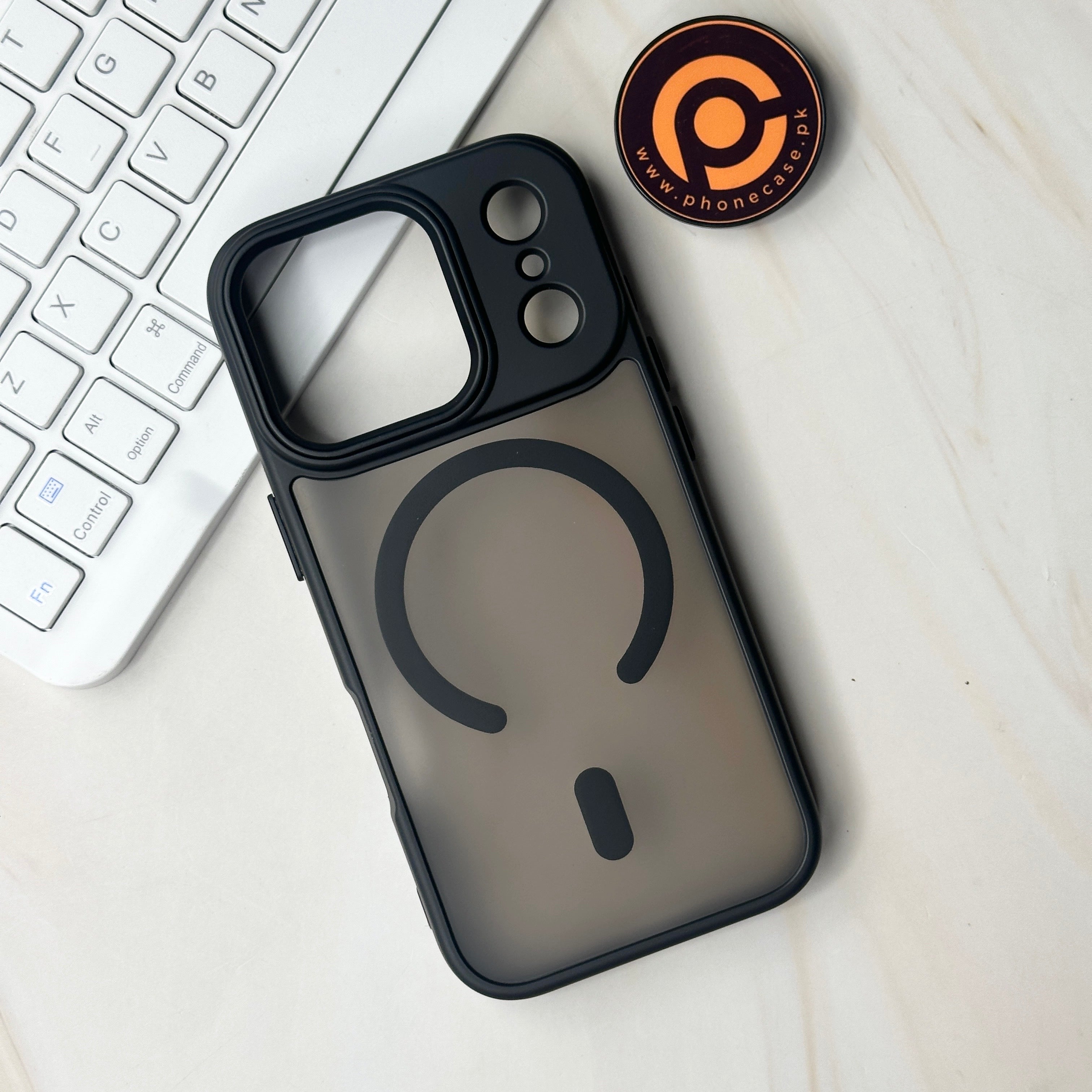 iPhone 17 Pro - Premium Frosted MagSafe Supported Case