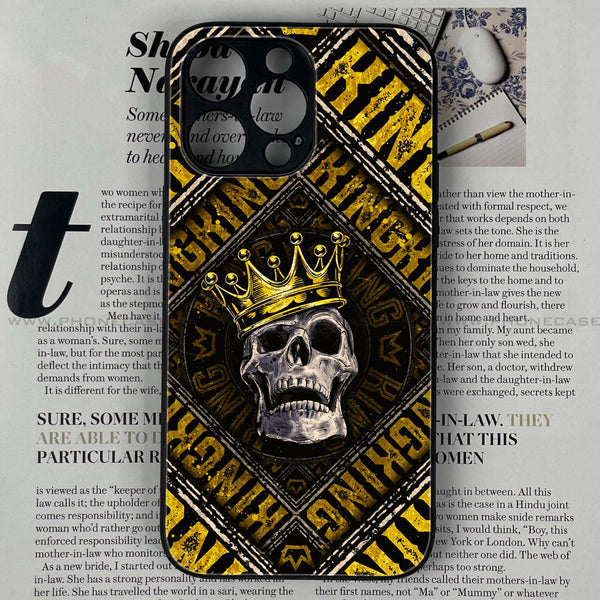 iPhone 15 Pro Max - King Skull Golden - Premium Printed Glass soft Bumper shock Proof Case