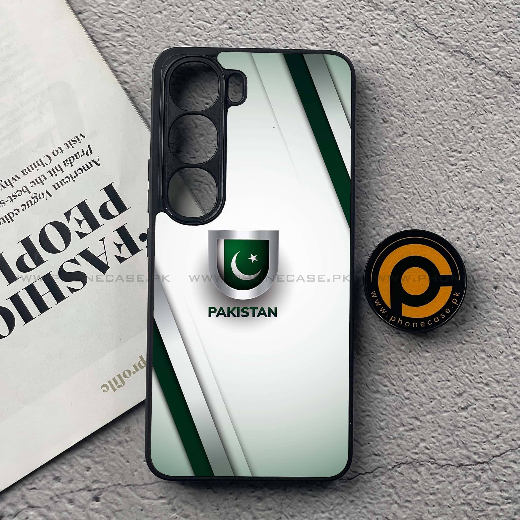 Vivo V40 Lite (IDN) - Pakistani Flag Series - Premium Metal Printed soft Bumper Shock Proof Case