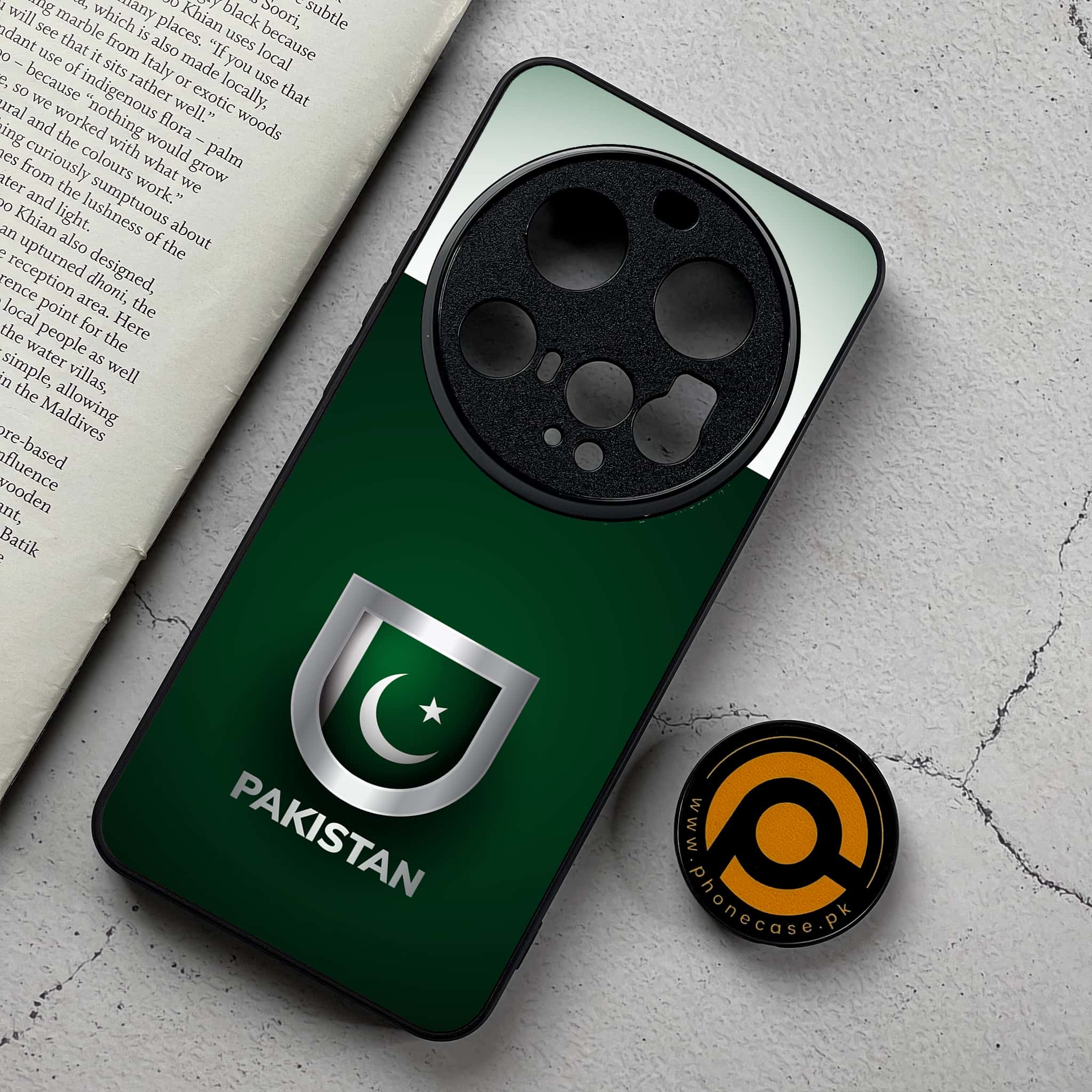 Xiaomi 15 Ultra - Pakistani Flag Series - Premium Metal Printed Soft Bumper Shockproof Case