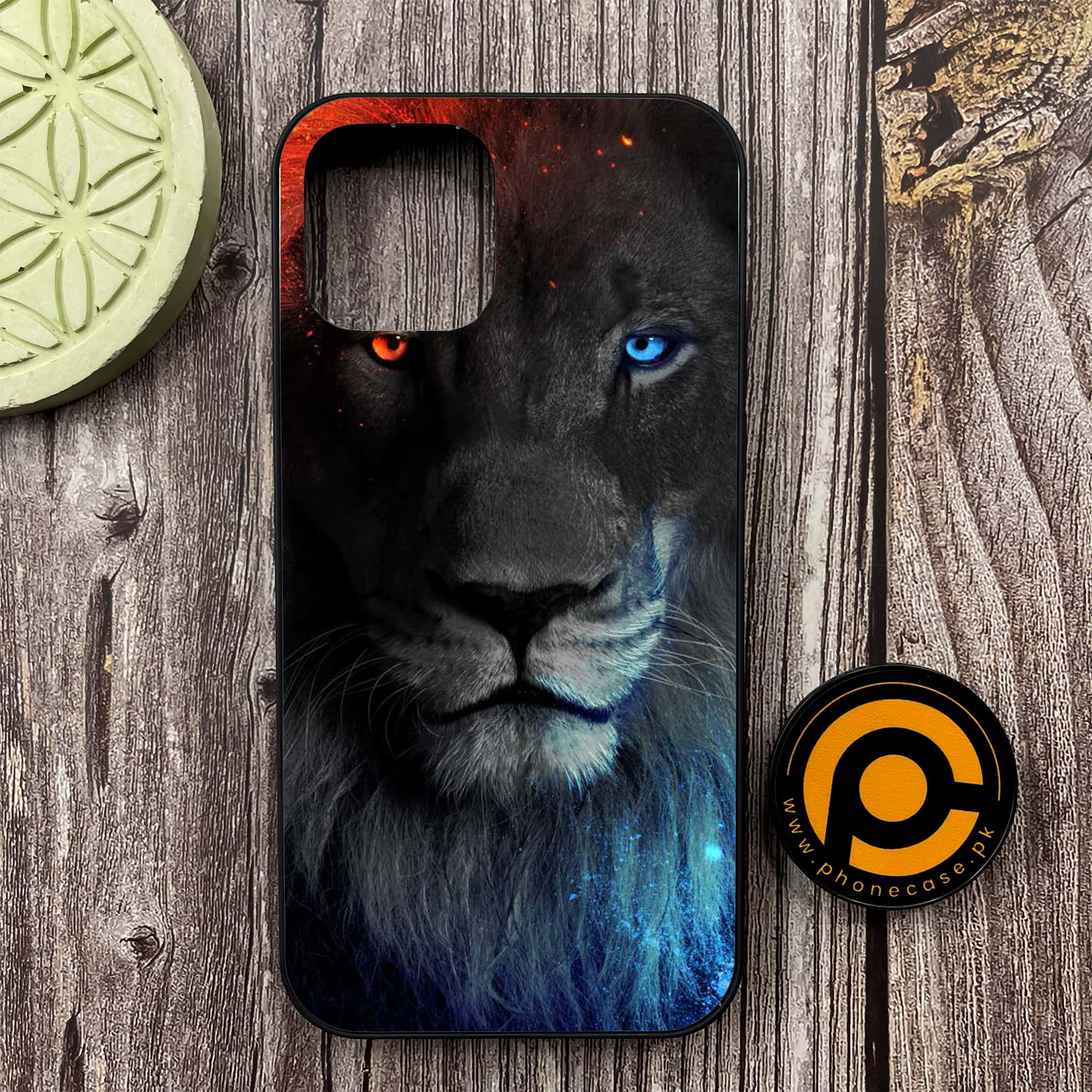iPhone 12 - Tiger Art Series - Premium Metal Printed soft Bumper shock Proof Case