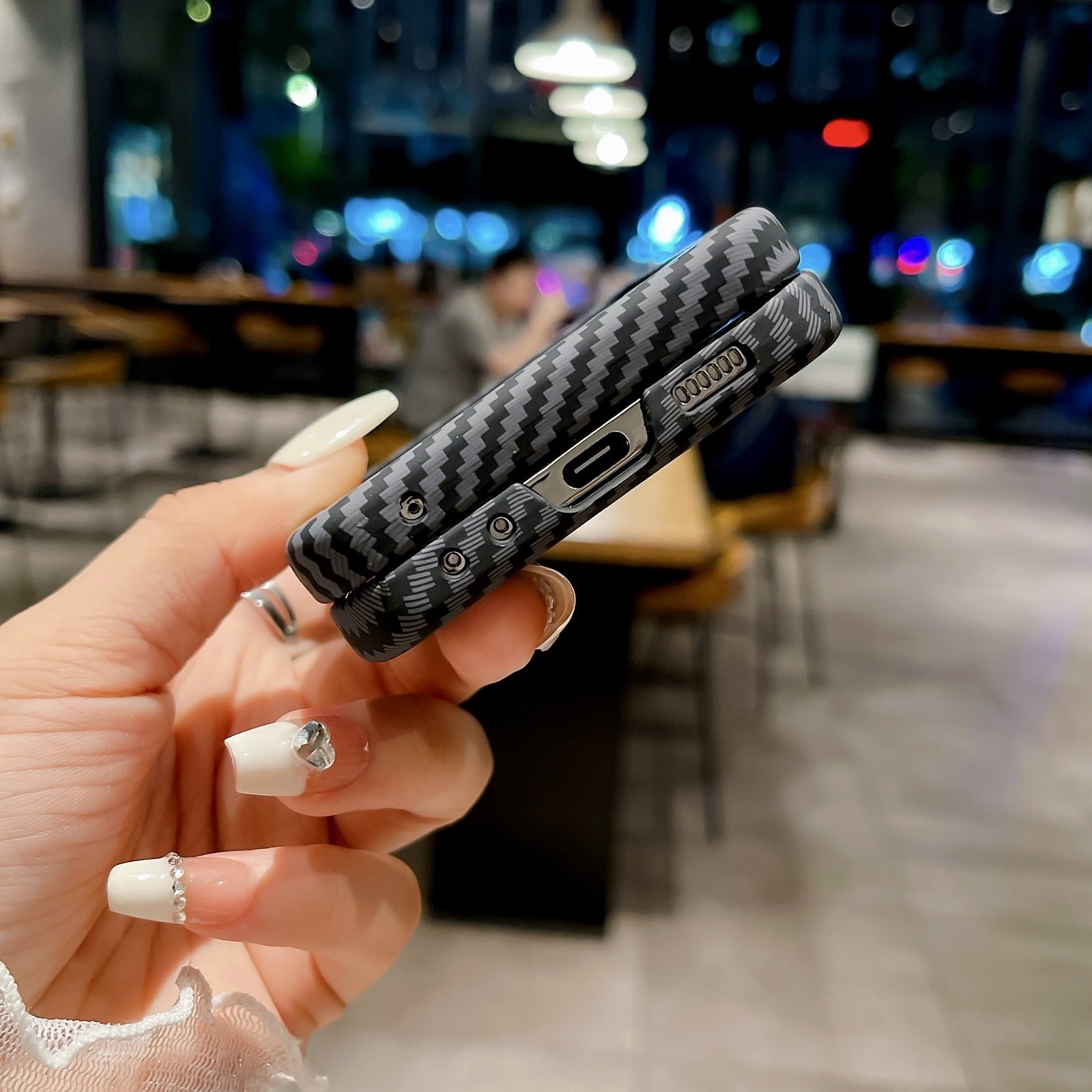 Samsung Galaxy Z Fold 6 - Premium Ultra Thin Carbon Fiber Pattern Case