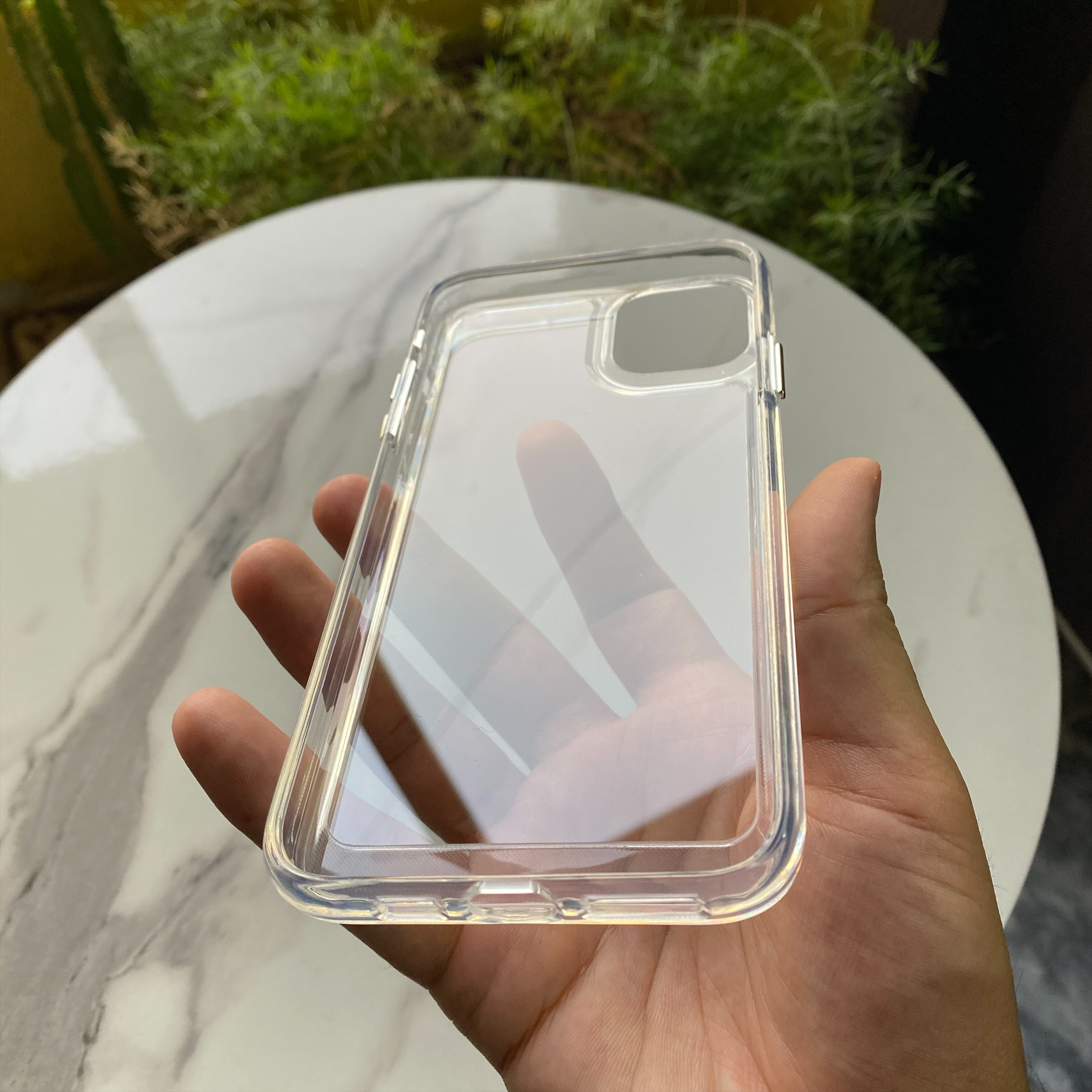 iPhone 12/ 12 Pro Ultra Clear Air Armor series Case