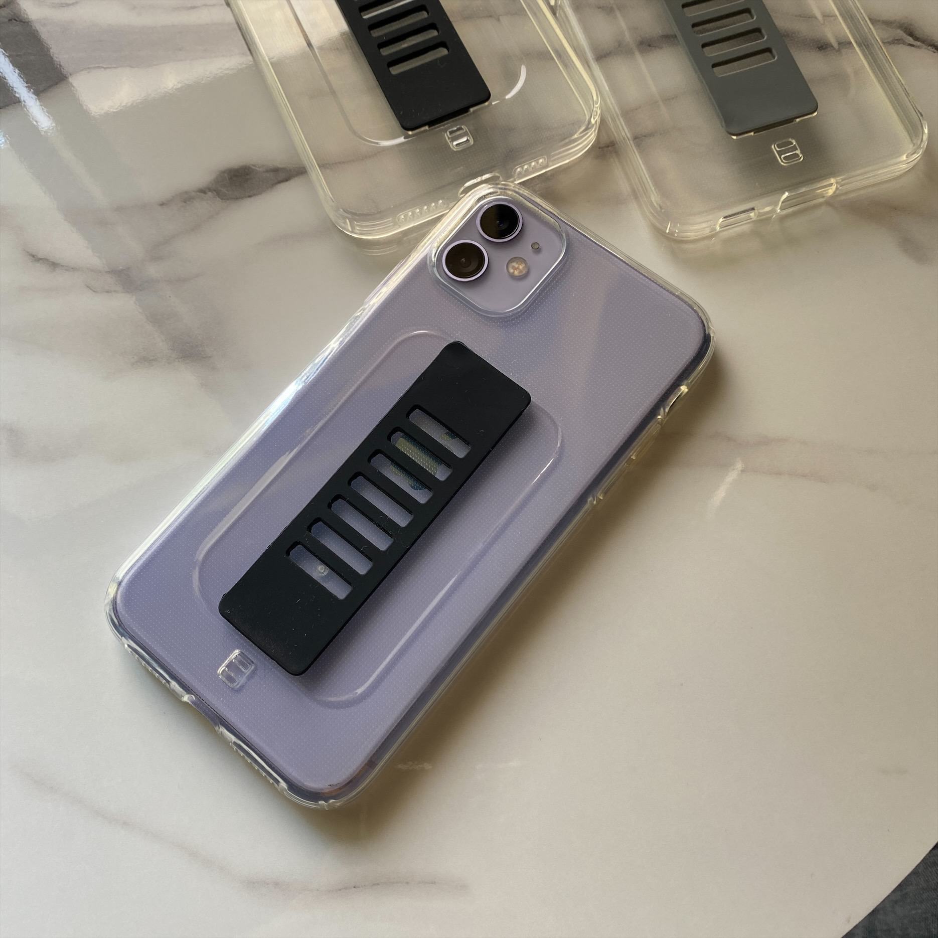 iPhone 11 Ultra clear holding Band Case