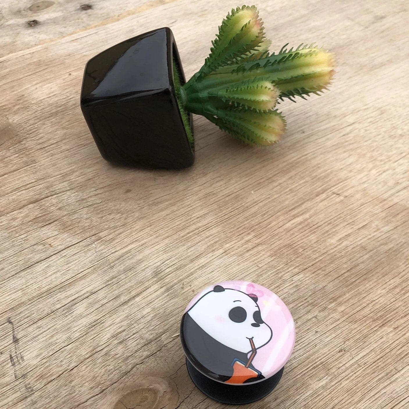 Eating Panda PopSocket PS-29